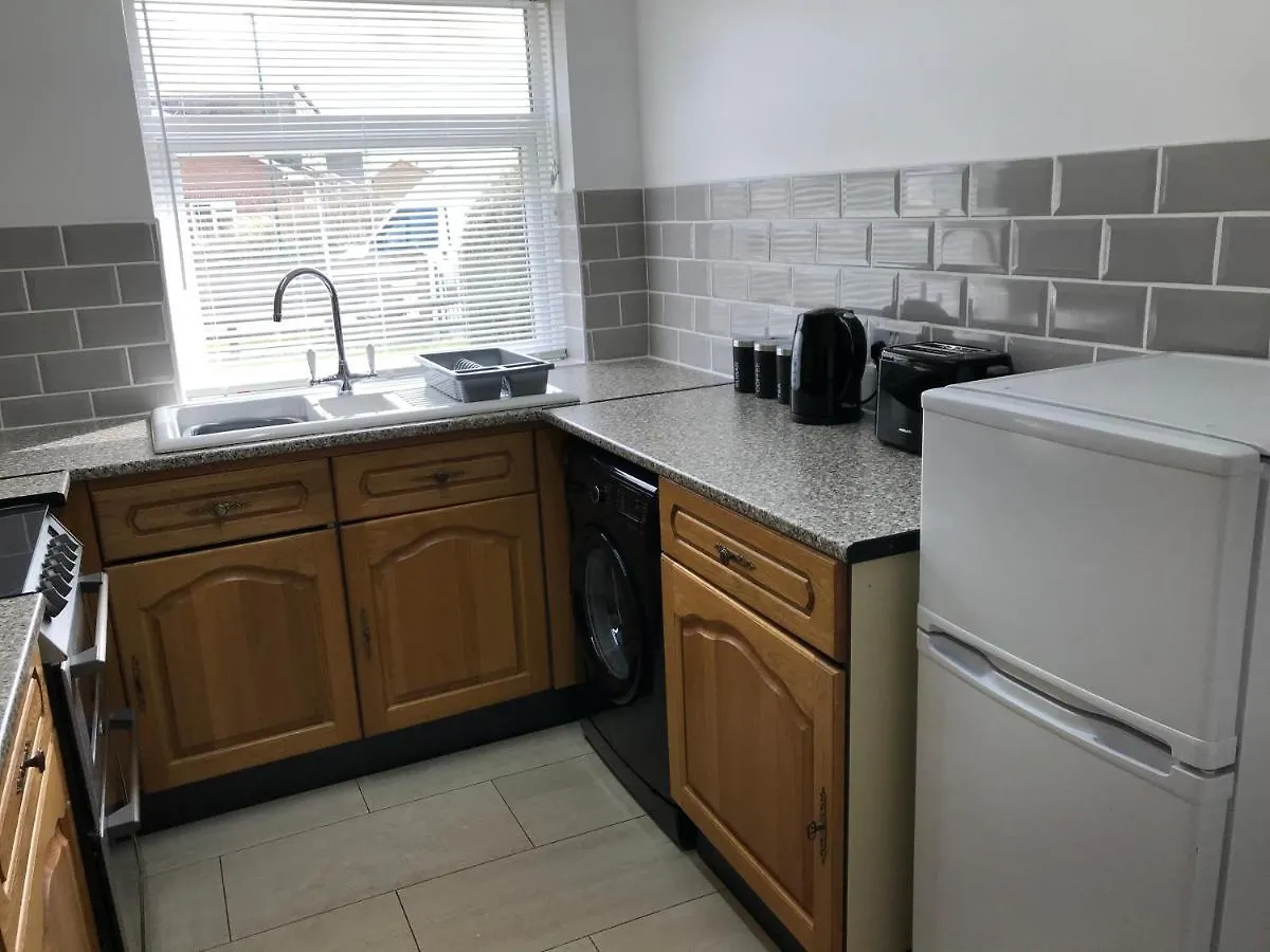 The Bungalow, Lingdale 0*,  United Kingdom