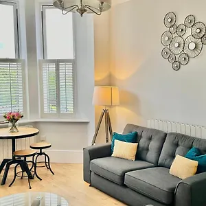  Apartment Moorgate View With Free On Street Parking