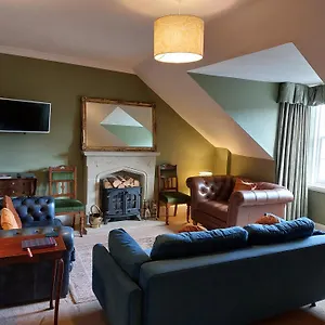 Stunning 5br Royal Mile Penthouse , Edinburgh United Kingdom